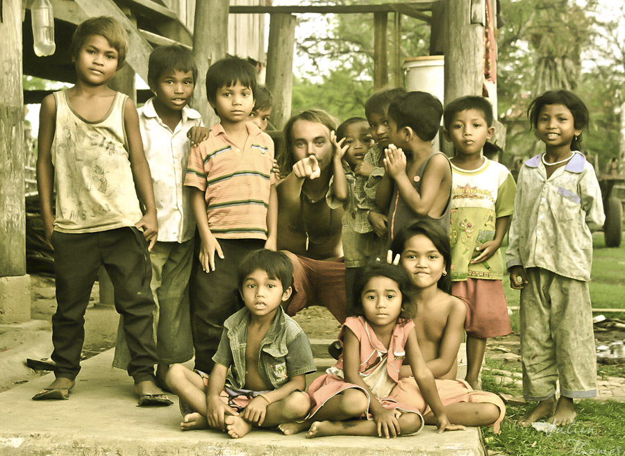 Julien-voyage-dans-la-campagne-Cambodgienne